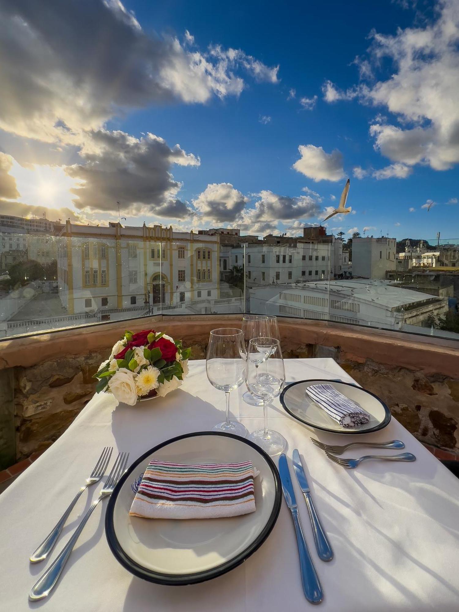 Riad Tanja By Chef Moha Tanger Extérieur photo