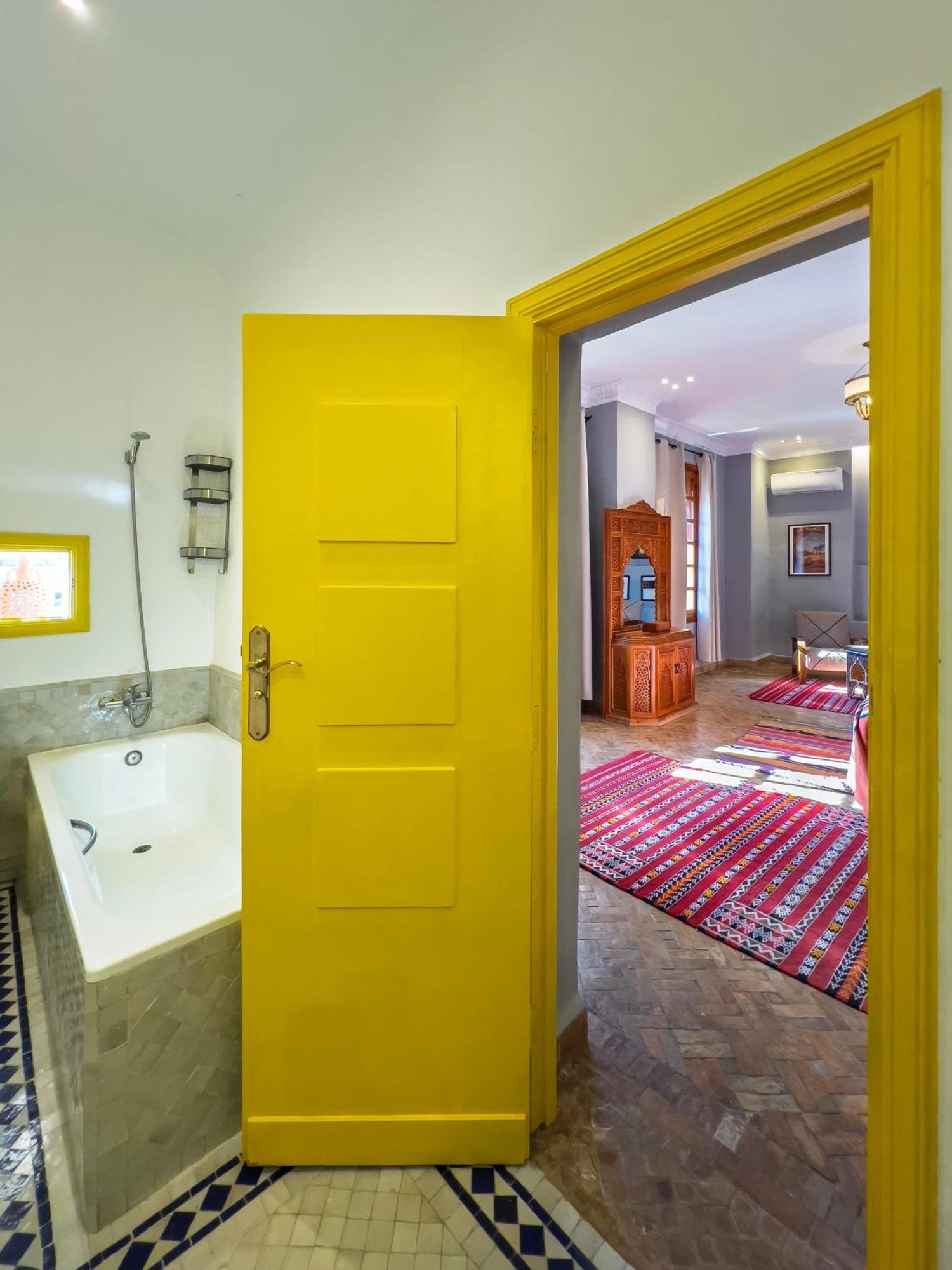 Riad Tanja By Chef Moha Tanger Extérieur photo